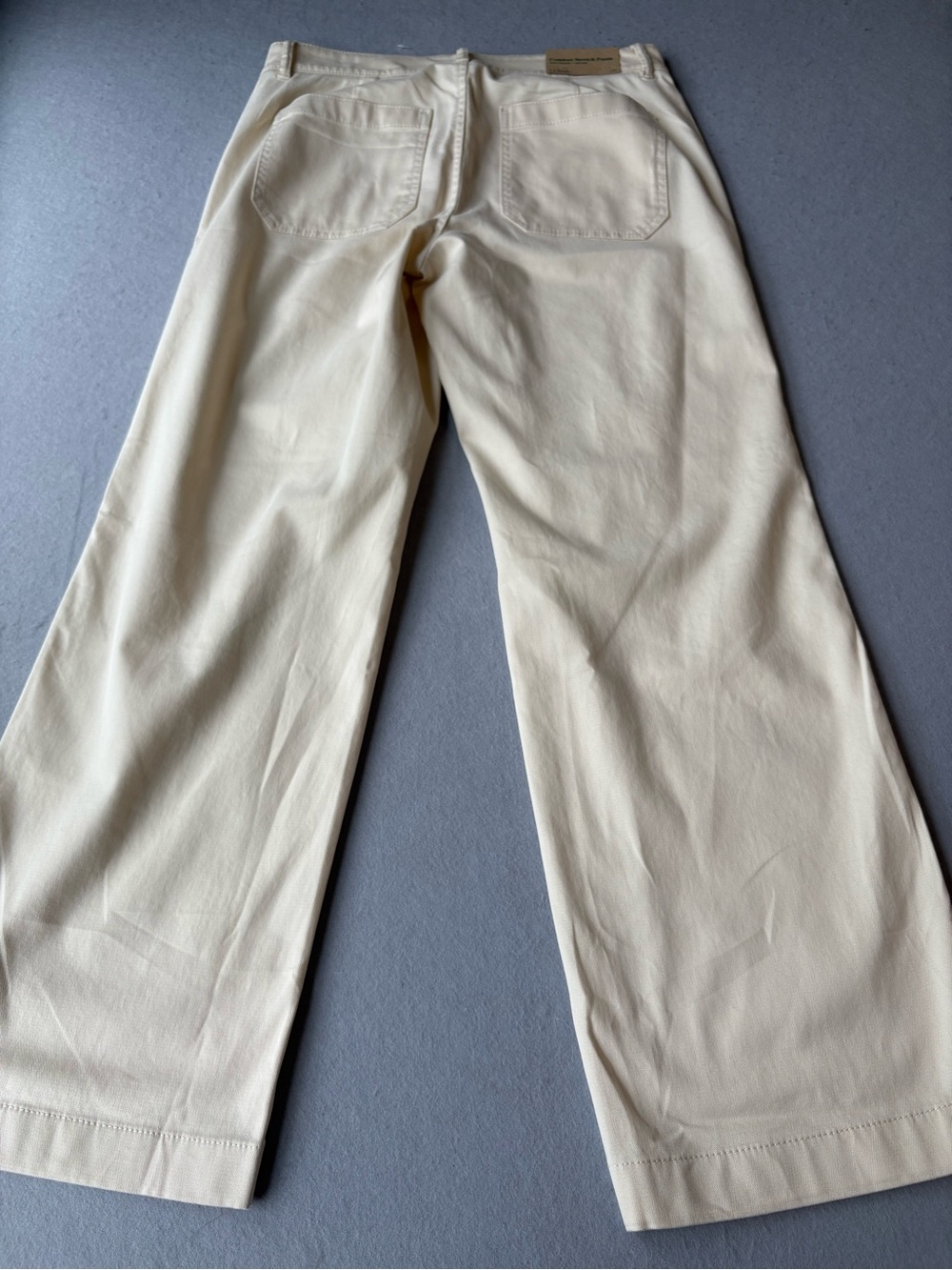LL Bean NWT Women’s Patch Pocket Wide Straight-Leg Chino Heritage Stone Sz 6P - Picture 4 of 12